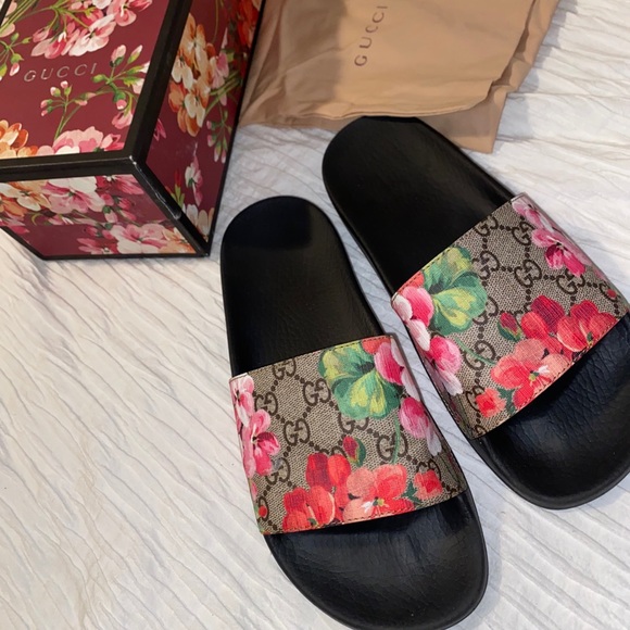 Gucci Shoes - Gucci Bloom Slides